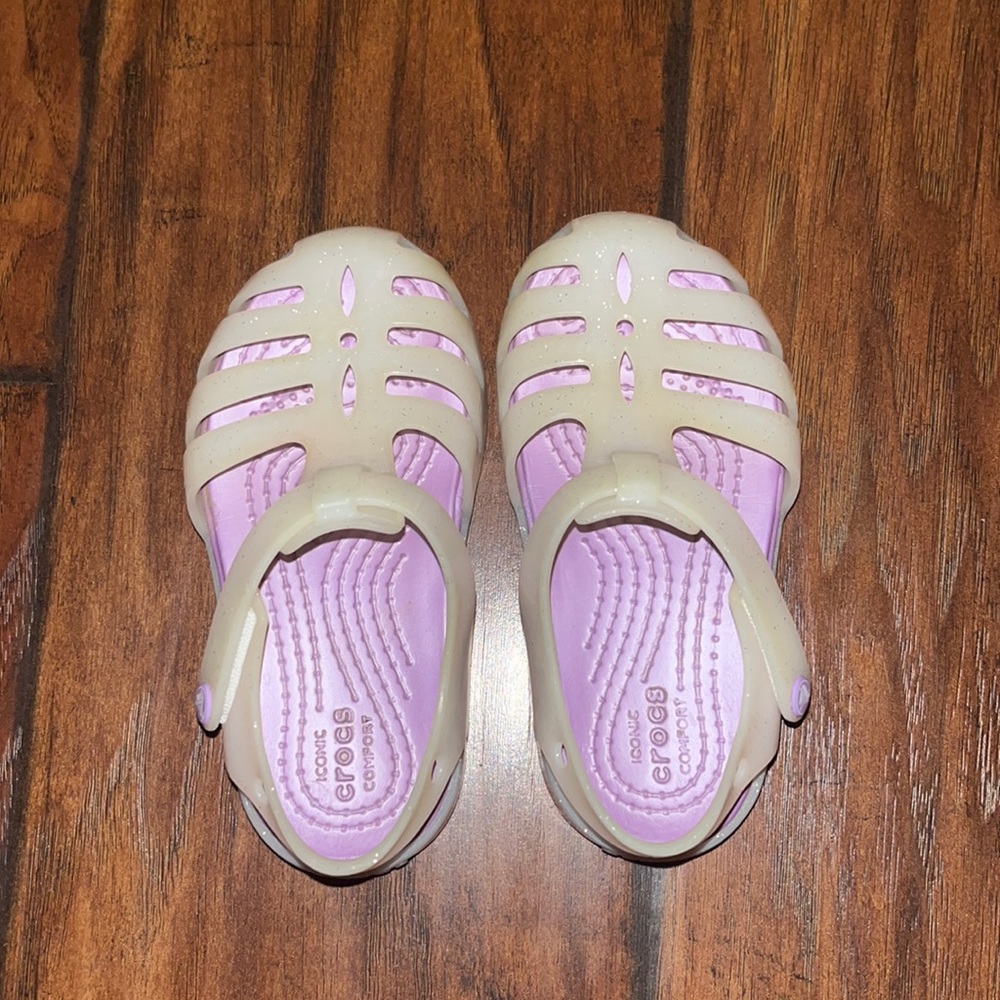Croc brand pearl glitter sandals size toddler 7c